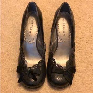 Madden girl small heel size 6